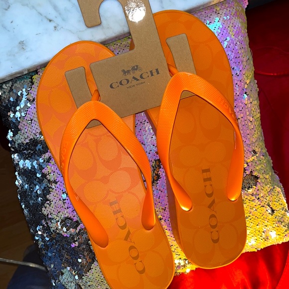 Coach Flip Flops - Picture 1 of 7